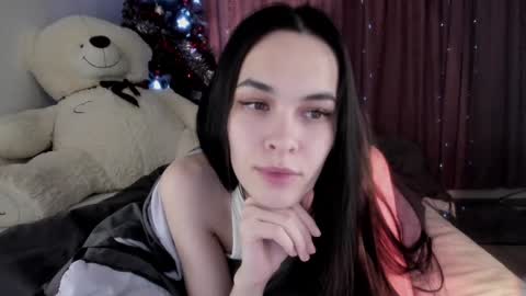 Snapshot of love_coin chatting on 01/06/25, 09:11 Love is name - I want to be your hobby General of hearts troops online show from 01/06/25, 09:11