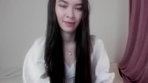 Snapshot of love_coin chatting on 11/12/25, 03:07 Love is name - I want to be your hobby General of hearts troops online show from 11/12/25, 03:07