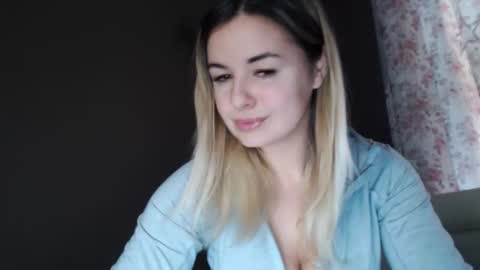 Megane online show from 03/17/26, 10:29