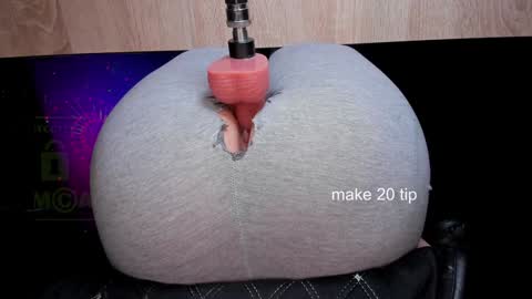 Kira online show from 12/07/24, 01:18