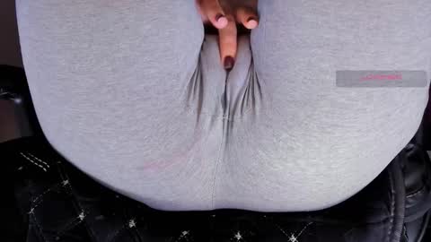 Kira online show from 09/15/25, 12:38