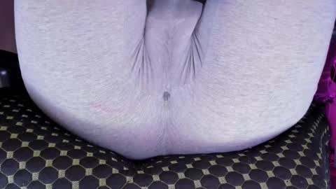 Kira online show from 11/08/25, 10:59