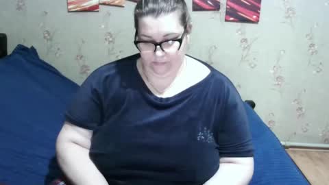Snapshot of love_milanna chatting on 02/15/25, 05:30 Milana online show from 02/15/25, 05:30