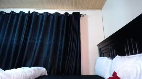 niahh online show from 04/15/26, 02:57