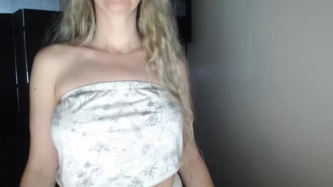 LoVe On  online show from 02/07/26, 03:05