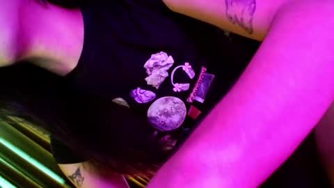 Seren online show from 11/07/25, 05:18