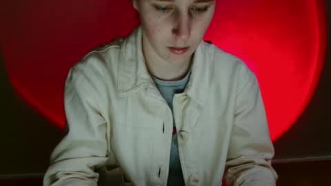 Vivian online show from 01/12/26, 12:10