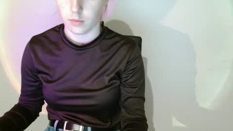 Vivian online show from 02/17/26, 10:56