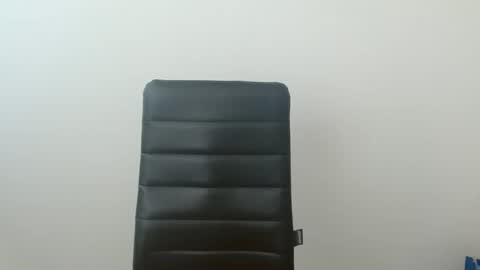 Vivian online show from 03/04/26, 01:17