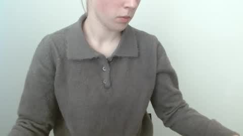 Vivian online show from 03/13/26, 01:18