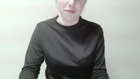 Vivian online show from 03/20/26, 06:24