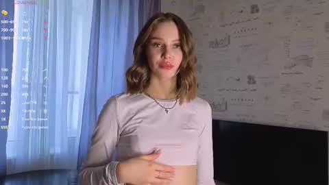 Bella  online show from 06/17/26, 03:35