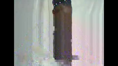 Snapshot of lovebigmelon chatting on 11/16/25, 03:28 Lynn online show from 11/16/25, 03:28