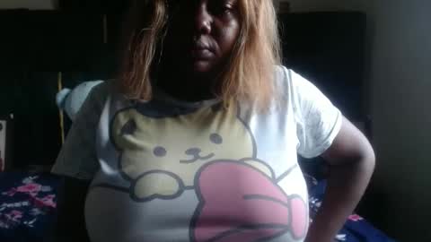 mila online show from 11/11/25, 06:46