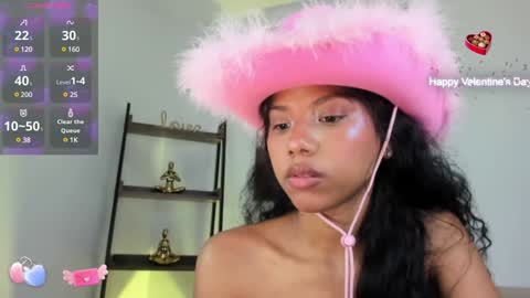 Luna  online show from 01/12/25, 03:49