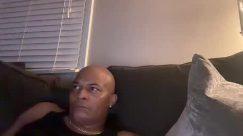 loved19 online show from 11/13/25, 06:01