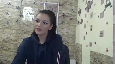 mary online show from 12/02/24, 03:47