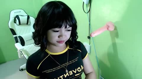 Snapshot of lovee_gelly chatting on 10/10/25, 12:42 Gelly online show from 10/10/25, 12:42