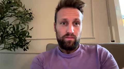 lovefuesse online show from 11/21/25, 07:07