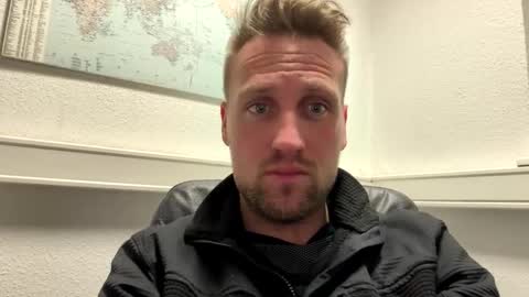 lovefuesse online show from 02/04/26, 06:25