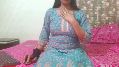 Divya online show from 02/07/25, 12:39