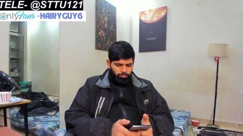 Snapshot of lovehairyindian chatting on 01/05/25, 11:37 Indian hairy online show from 01/05/25, 11:37
