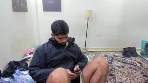 Snapshot of lovehairyindian chatting on 01/21/25, 12:18 Indian hairy online show from 01/21/25, 12:18