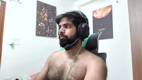 Snapshot of lovehairyindian chatting on 09/20/25, 06:53 Indian hairy online show from 09/20/25, 06:53