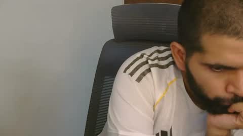 Snapshot of lovehairyindian chatting on 06/19/26, 06:23 Indian hairy online show from 06/19/26, 06:23