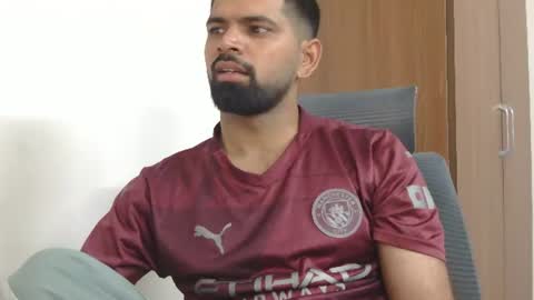 Snapshot of lovehairyindian chatting on 07/05/26, 05:31 Indian hairy online show from 07/05/26, 05:31