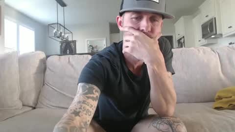 lovehatlovers online show from 12/19/24, 08:23