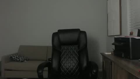 lovehatlovers online show from 04/11/26, 09:13