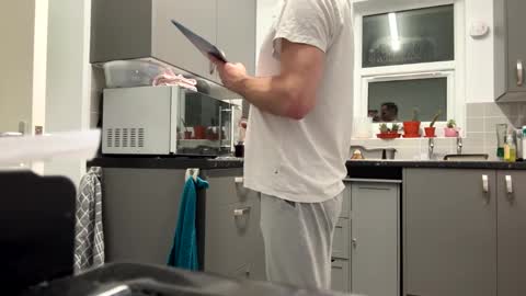 Snapshot of loveit23456 chatting on 02/15/26, 01:24 getnaked123 online show from 02/15/26, 01:24