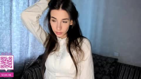 Lane online show from 02/15/26, 11:19