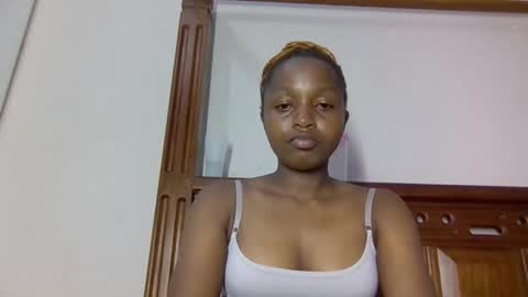 lovelbrownie online show from 01/05/26, 06:22