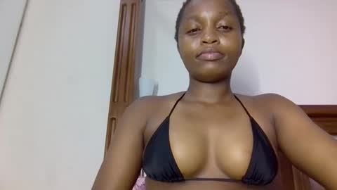 Snapshot of lovelbrownie chatting on 02/04/26, 06:03 lovelbrownie online show from 02/04/26, 06:03