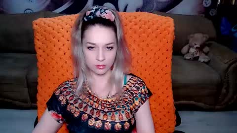 Snapshot of lovellymalina chatting on 03/04/25, 07:08 private open online show from 03/04/25, 07:08