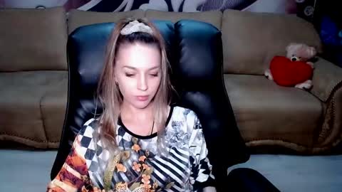 private open online show from 06/06/26, 04:33
