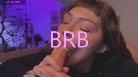 Elsa online show from 12/15/25, 05:34