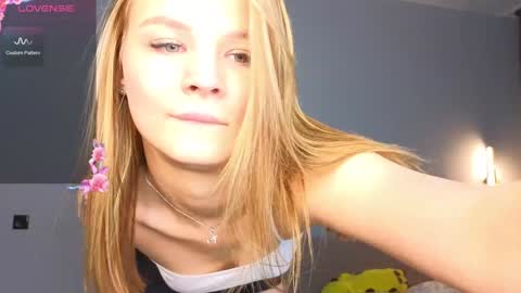 Jenny online show from 12/31/24, 06:48