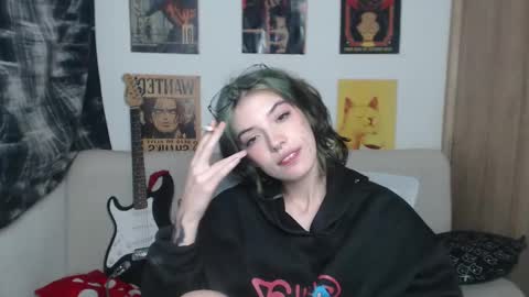 Cassie online show from 02/11/25, 05:16