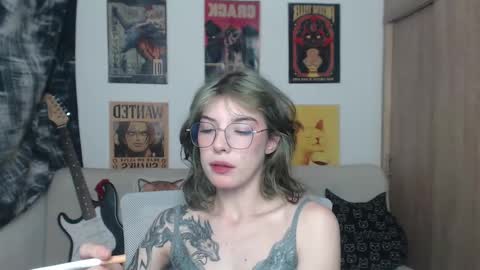 Cassie online show from 02/22/25, 12:27