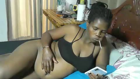 Snapshot of lovely_cassy chatting on 11/30/25, 07:45 Cassy online show from 11/30/25, 07:45