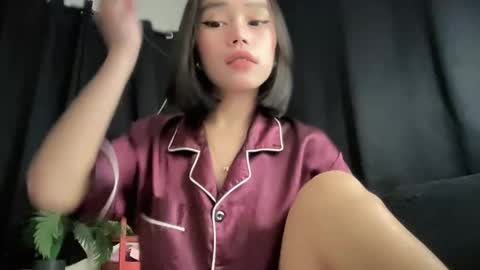 lovely_cittie18 online show from 03/10/26, 02:16