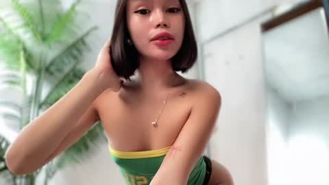 lovely_cittie18 online show from 05/29/26, 03:04