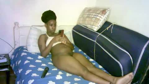 lovely_ebonies2 online show from 03/28/26, 02:27