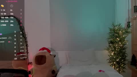 Emma online show from 12/18/25, 01:28