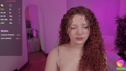 Snapshot of lovely_emma18 chatting on 04/27/26, 02:04 Emma online show from 04/27/26, 02:04