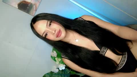 lovely_felicity online show from 07/21/26, 06:21
