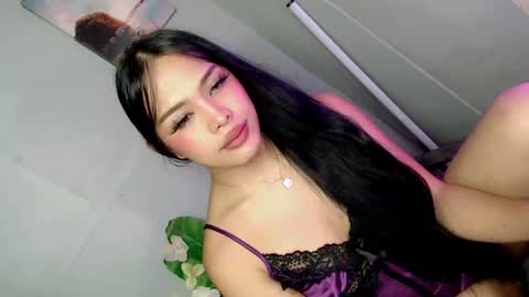 lovely_felicity online show from 07/27/26, 10:44